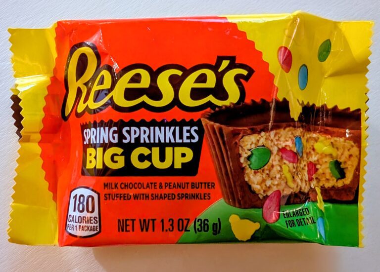 Reese's Spring Sprinkles Big Cup wrapper with colorful candy sprinkles